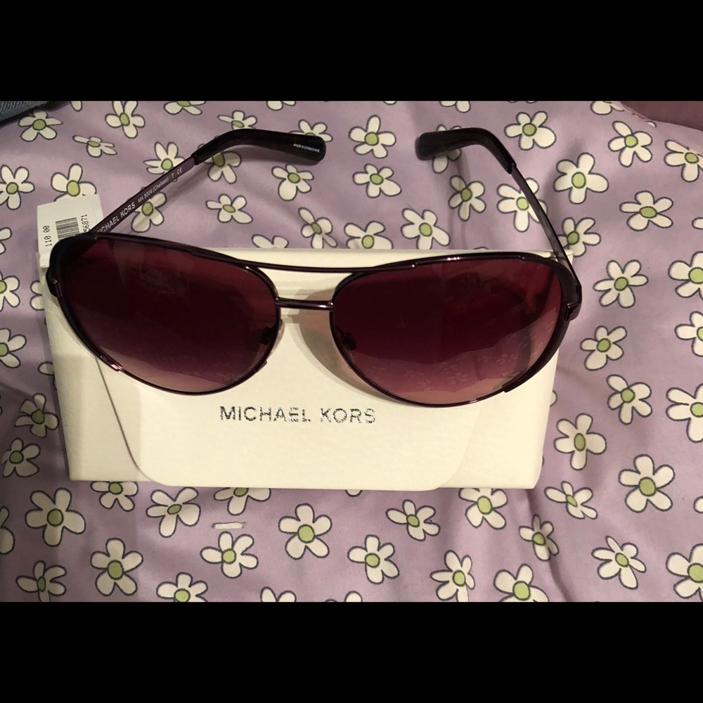 NWT Michael Kors Chelsea Aviators